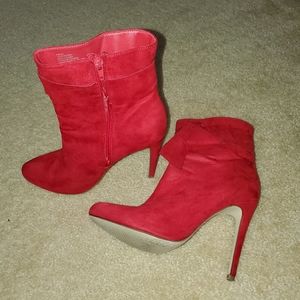 SD Red High Heel Bootie sz 10